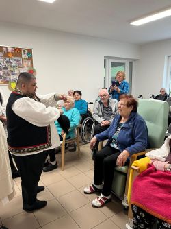 7e6e4985-4284-40ca-919d-2fa59a26e763