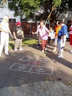 010