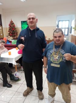 Novoročný punč - 270788234_614418119810394_2660505128900862274_n